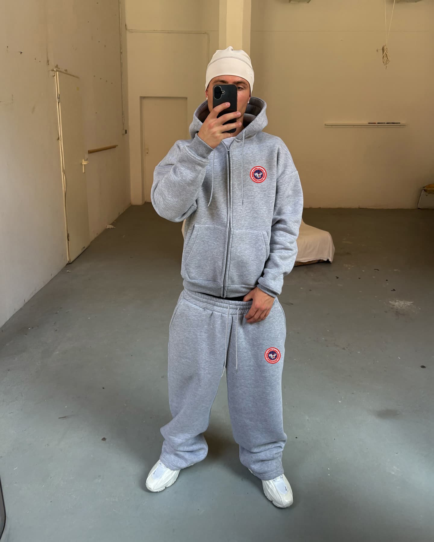 Chemise à capuche à manches longues délavée style rétro américain, pantalon ample et décontracté, costume pull japonais à la mode