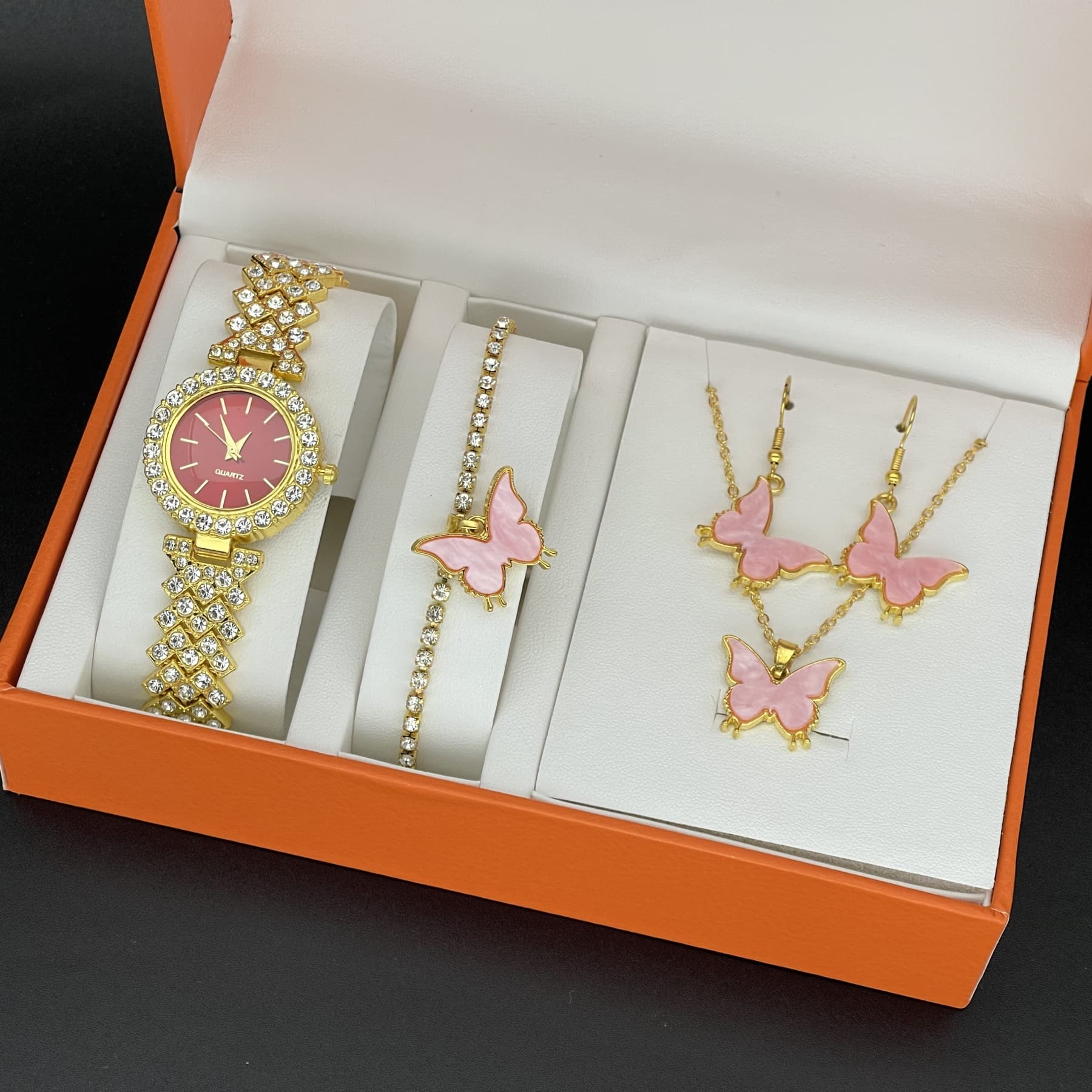 YJzb Temperament Jewelry Fashion Accessories Quartz Women's Watch Gift Box Set