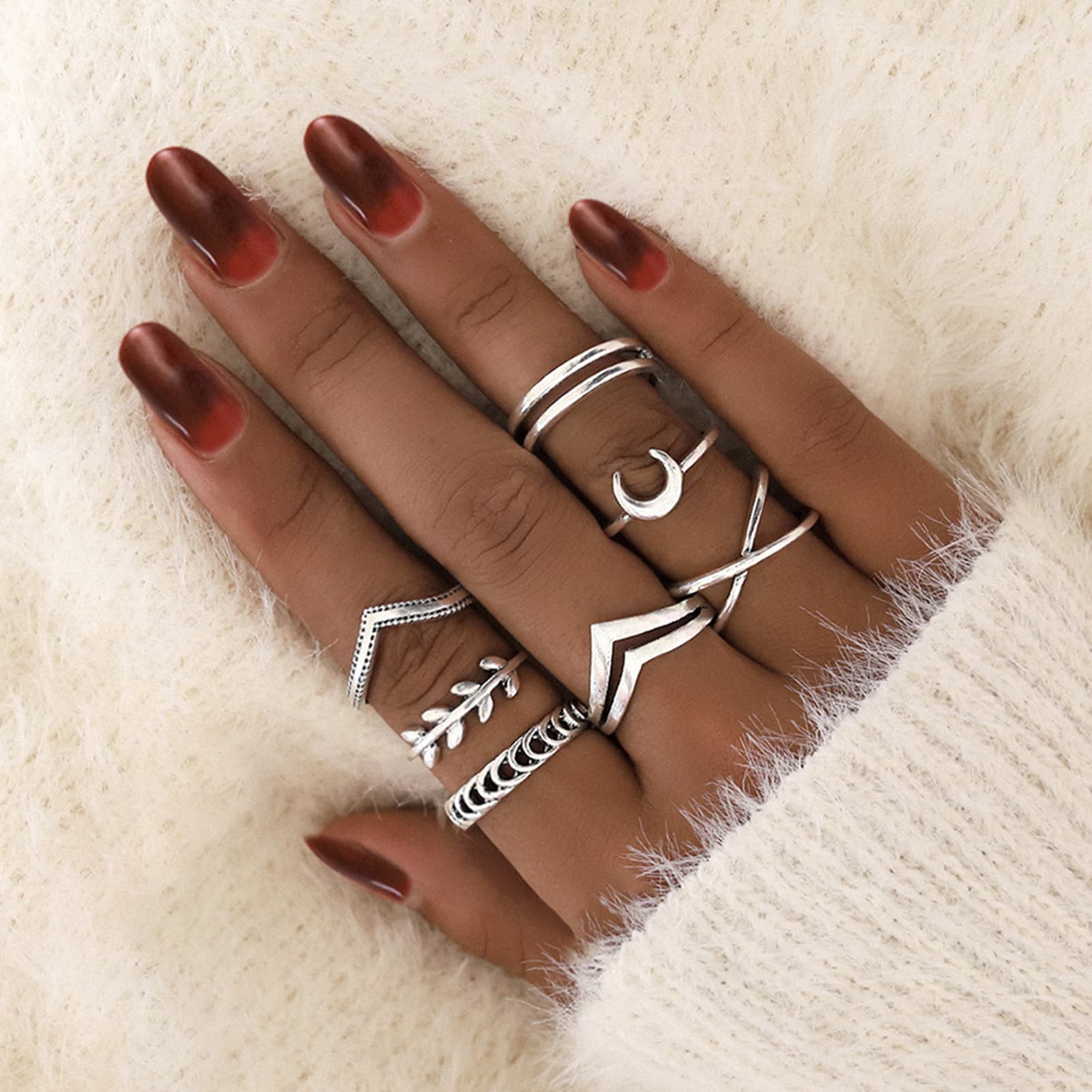 Qianbihe 7Pcs Compact Alloy Finger Rings Cross Moon Electroplate Leaf Shap Rings for Party