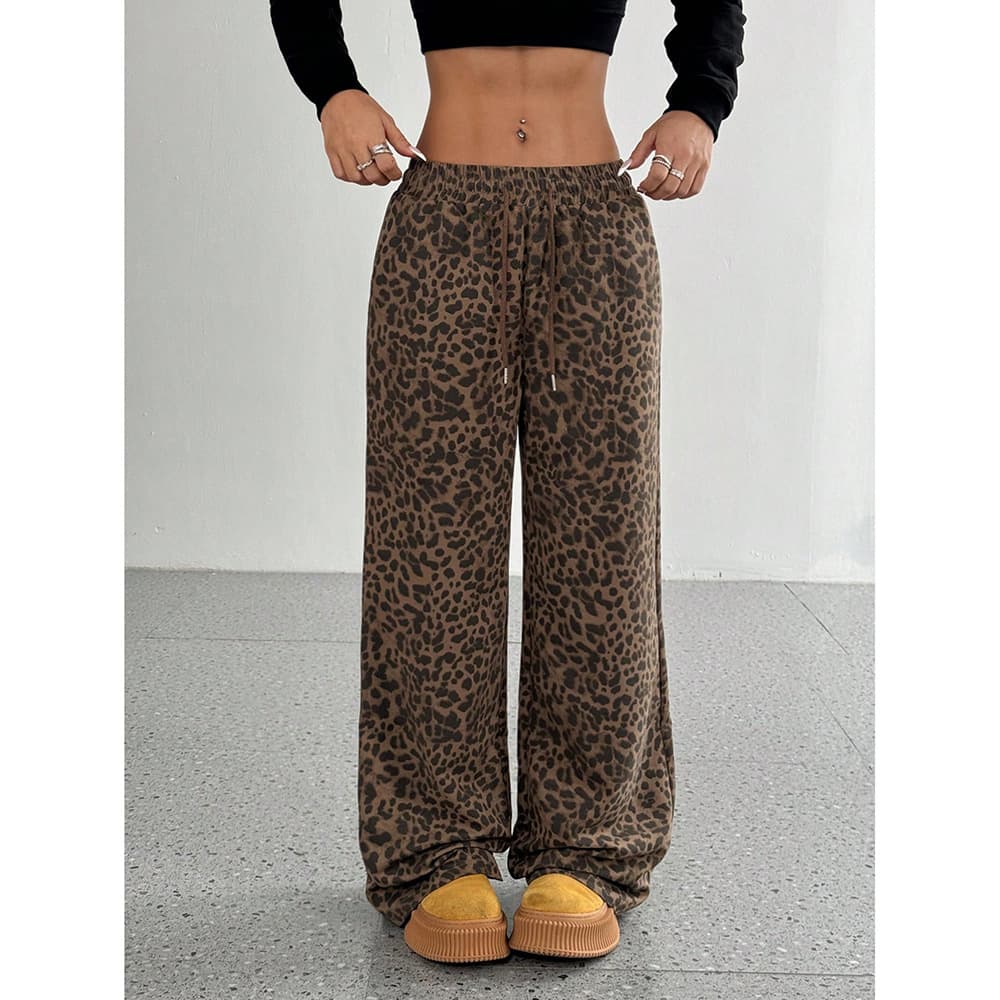 Fashionable Leopard Print Loose Fit Wide Leg Pants For Women - Comfortable Polyester Casual Trousers With Pockets, Streetwear Style