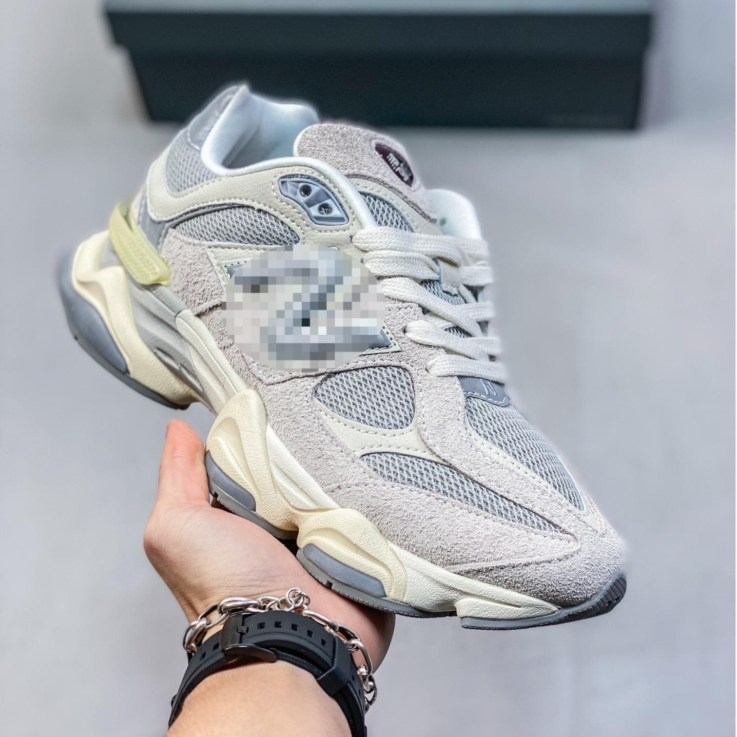 Les chaussures unisexes décontractées et tendance 9060 présentent un design à lacets bas, souple et confortable, à la fois moderne et polyvalent
