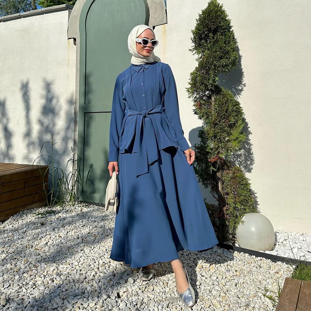 Women's Clothing Autumn And Winter New Fashion Long Sleeved Lace Up Shirt And Skirt Suit