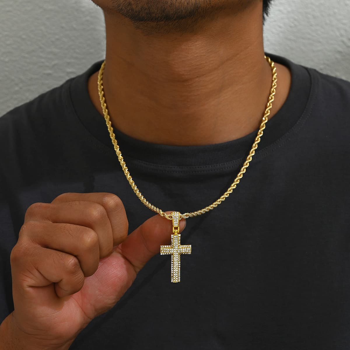 Hip Hop Cross Niche Design Men's Versatile Inlaid Pendant Cuban Chain Simple Necklace