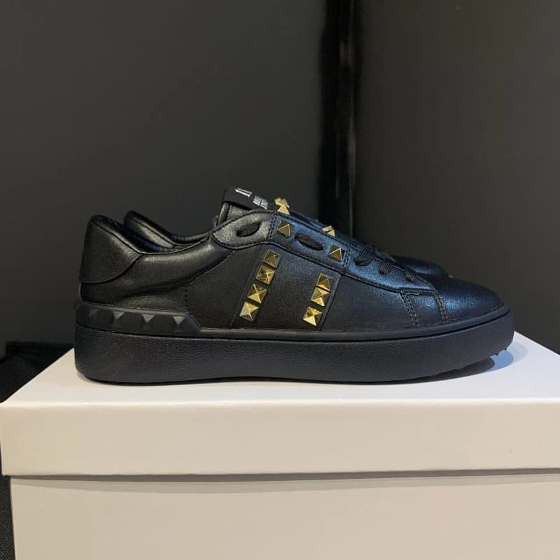 Warren V Home – petites chaussures blanches à clous dorés rivetés pour femmes et Couples, chaussures tendance pour hommes, décontractées et po