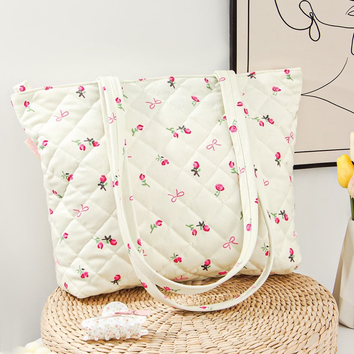 Cotton Flower Quilted Lipstick Storage Bag Ladies Cosmetics Storage Bag Earphone Data Cable Cosmetic Bag Tote Bag