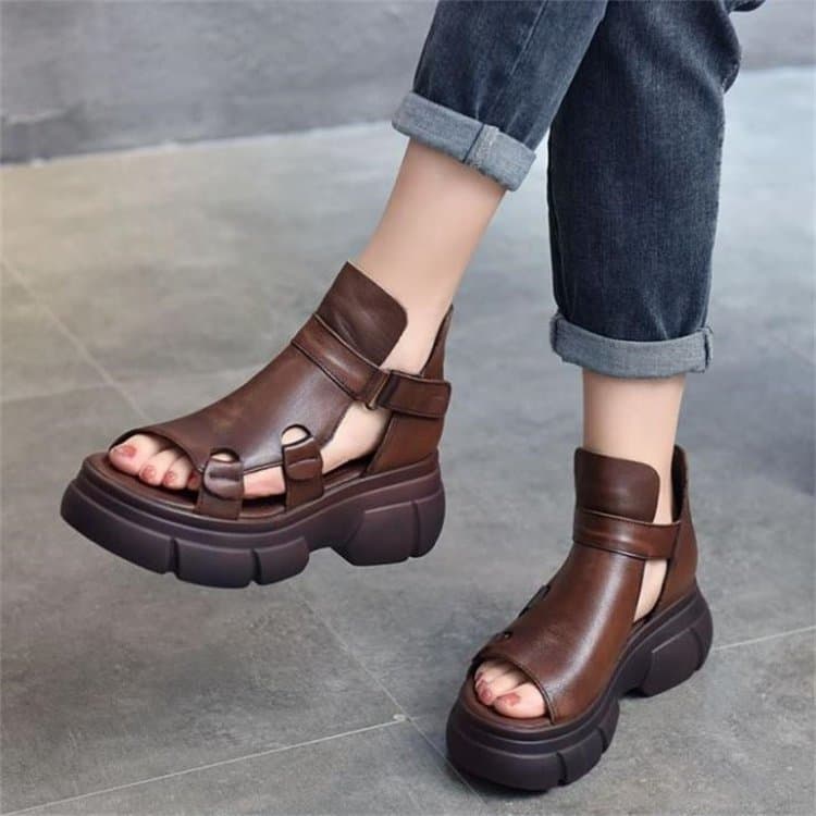 Thick-soled sandals for women, platform heels, fish mouth hollow sandals, 2024 summer new Roman sandals, spot wholesale
