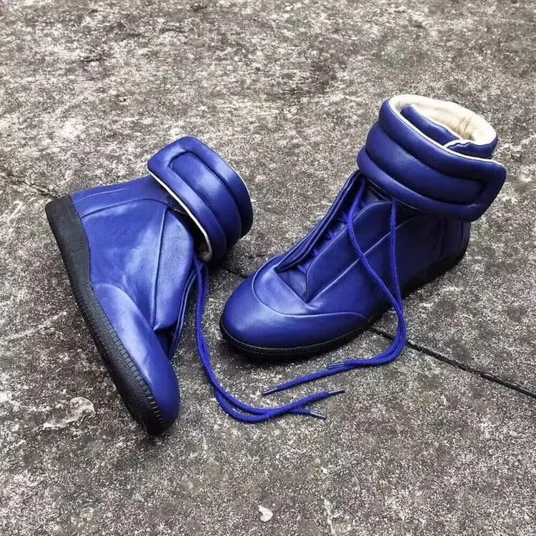 25 New Classic Couple Style Genuine Leather Versatile Flat Sports Martin Boots German Training Shoes