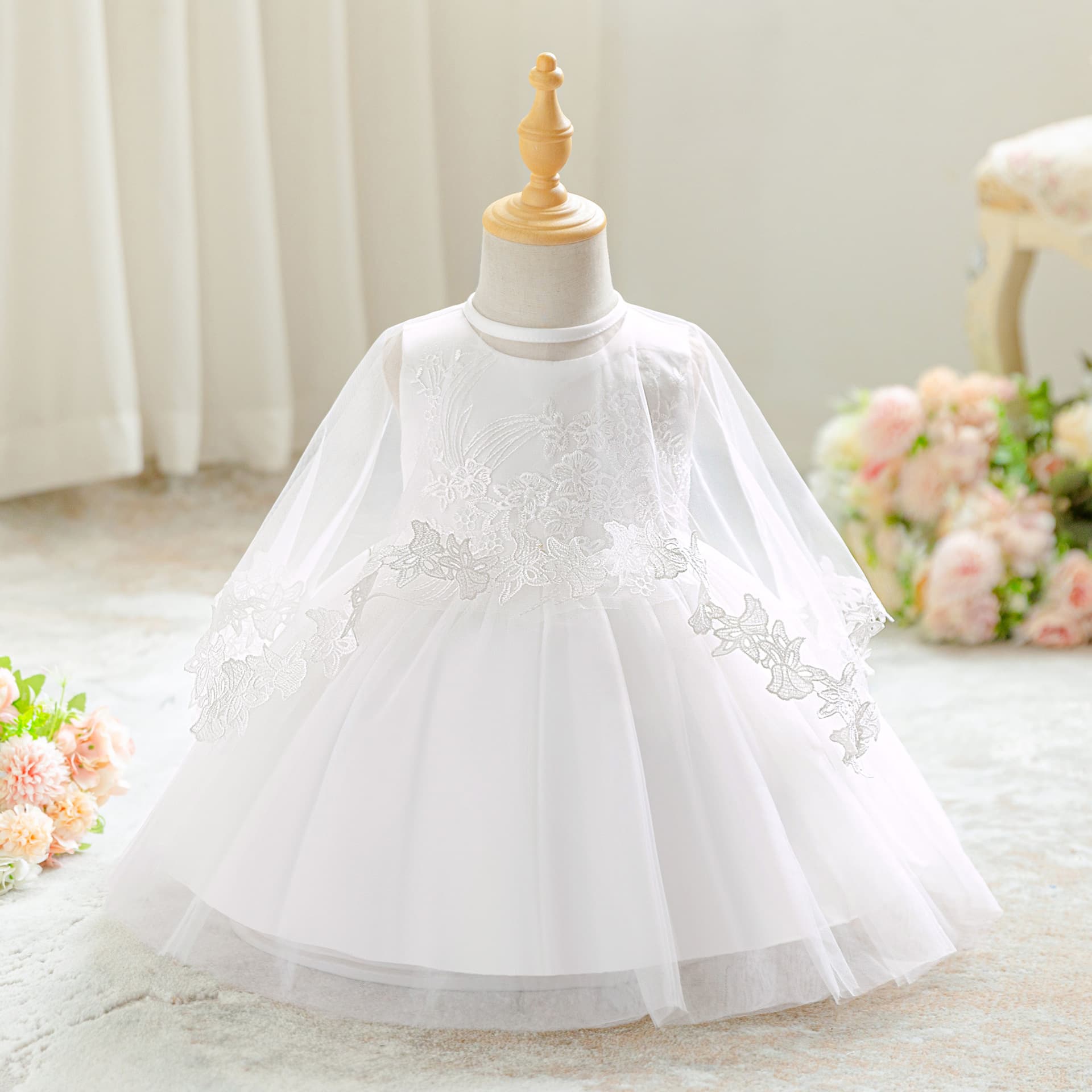 Elegant Girls' Baptism Dress With Lace Embroidery & Detachable Cape - Princess Party Gown For Baby Toddler (White, 60-100cm)