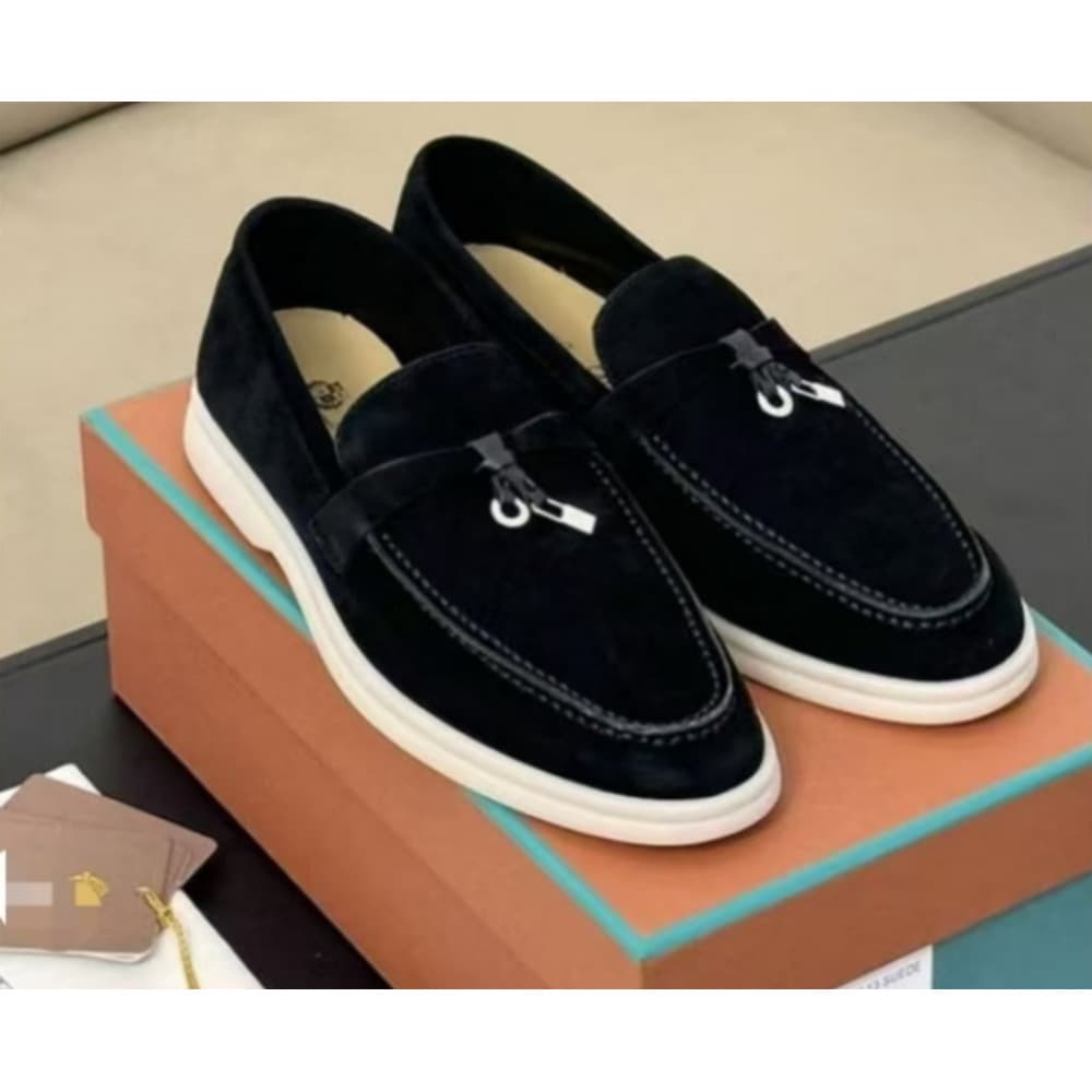 Mocassins assortis haut de gamme en cuir de vache LP avec pendentif à pompon et semelle plate à surface souple