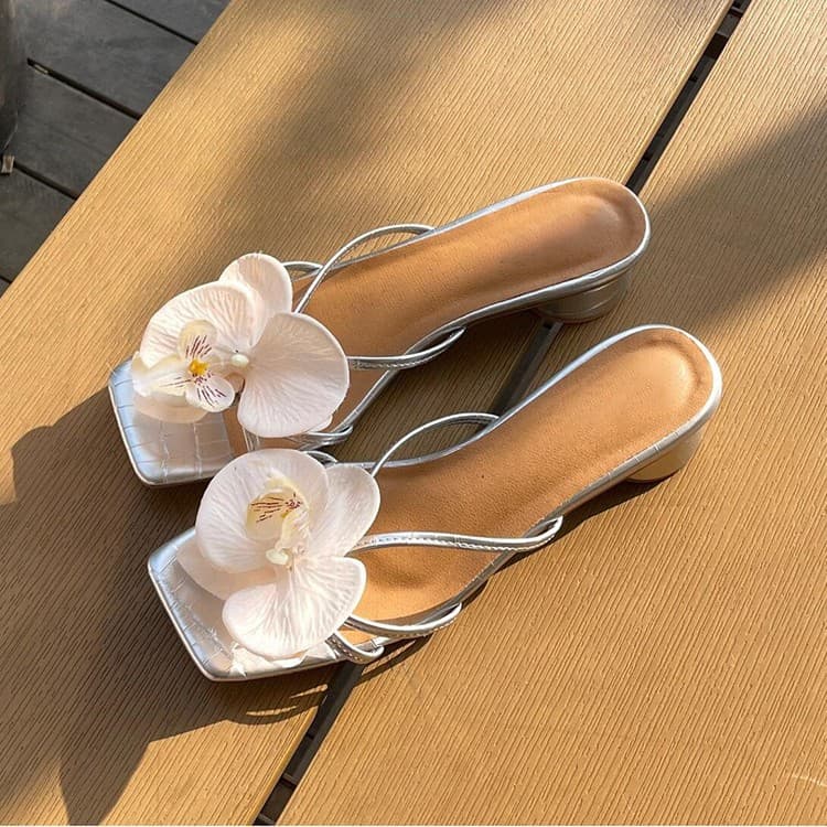Women's Shoes Thai Niche Flower Women's Spring And Summer Comfortable Square Head Open Toe Thick Heel Outdoor Half Slip High Heels Holiday Sandals