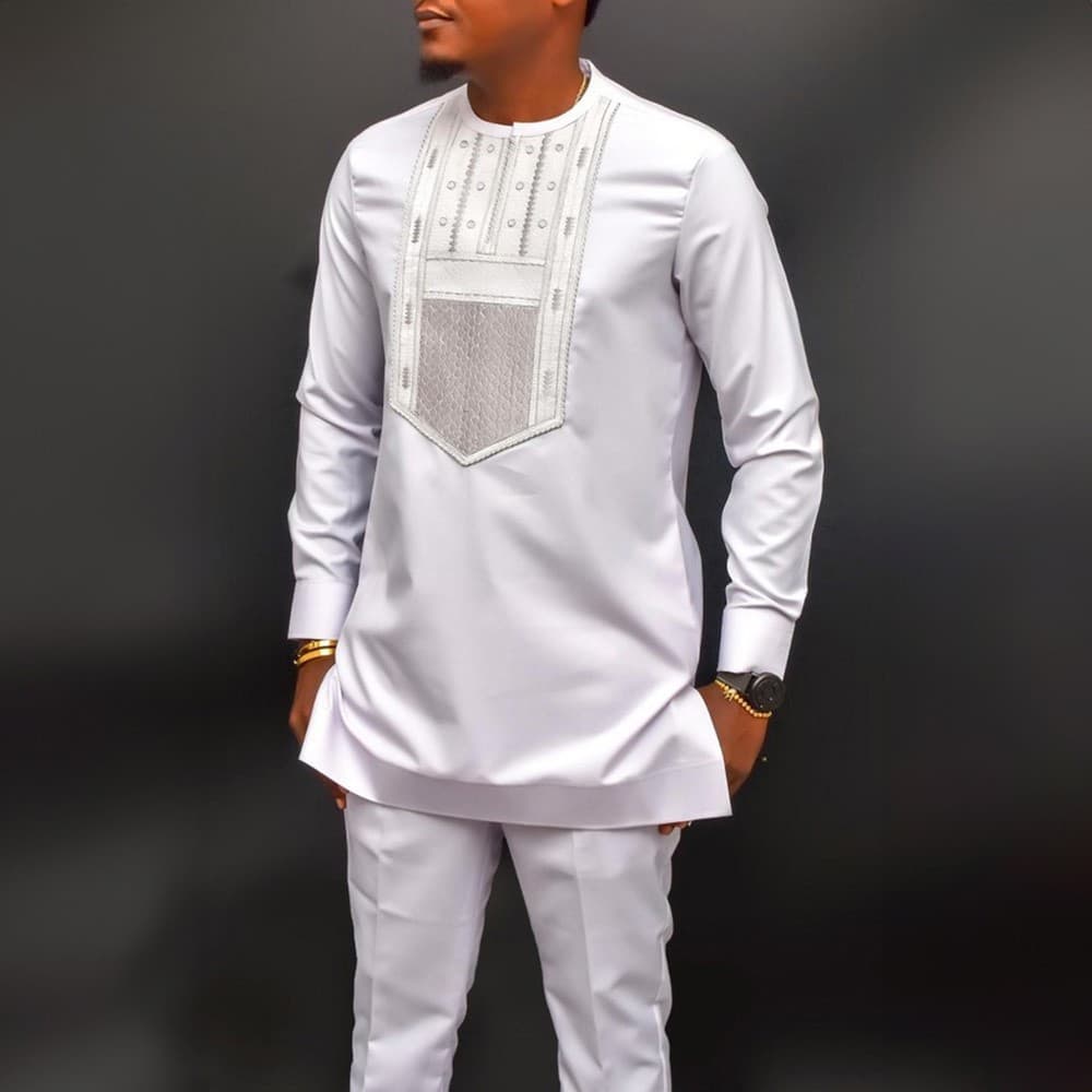 Costume noir africain décontracté brodé pour homme, manches longues, idéal pour les mariages et les banquets.