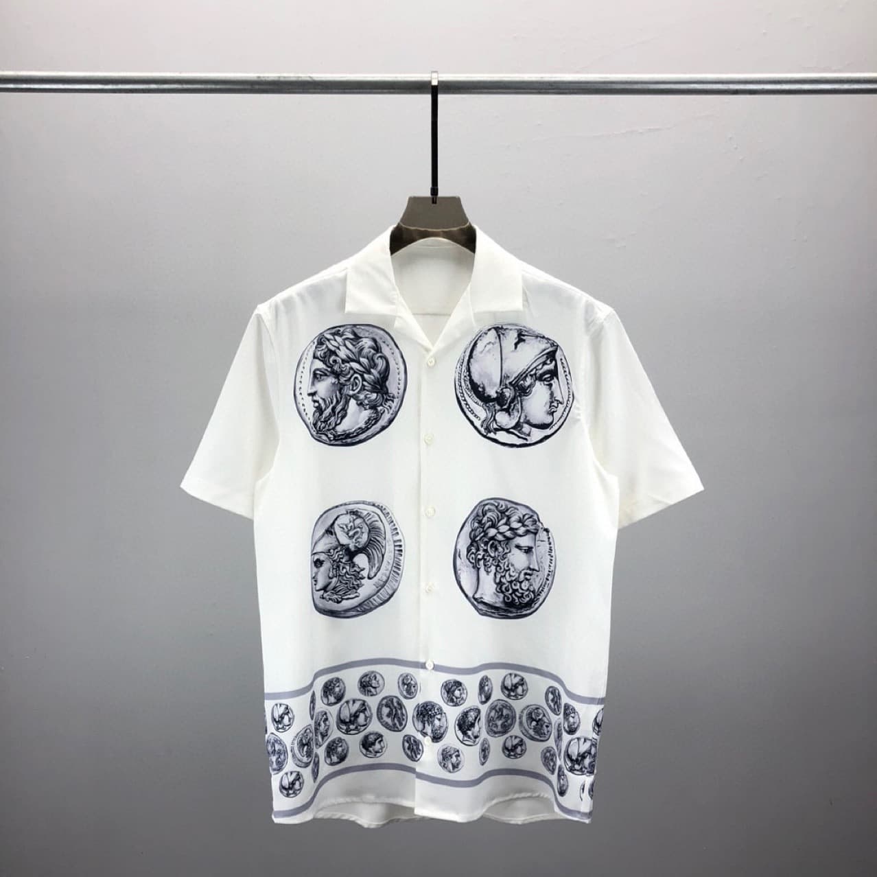 Fashionable Short Sleeved Shirt With 3D Portrait Print Pattern In Front And Back, Unisex Cardigan