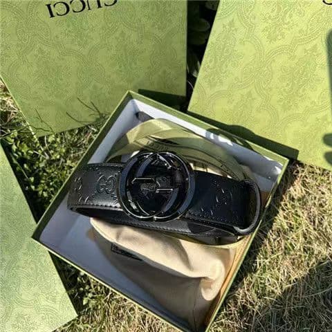 Ceinture polyvalente à boucle lisse et perforée pour homme, idéale pour les affaires et les loisirs, nouvelle collection 2023