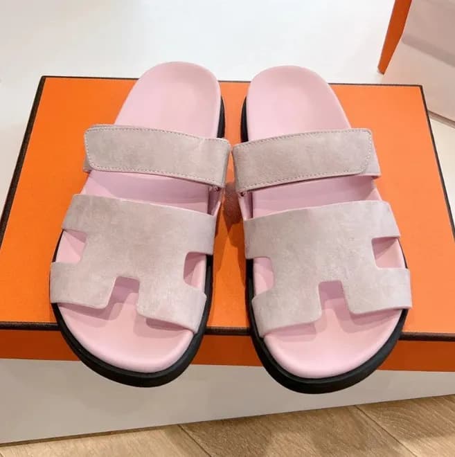 Pantoufles H, nouveau modèle été 2026 en stock, sandales antidérapantes et anti-odeurs pour femmes, grandes tailles, idéales pour le sport et la