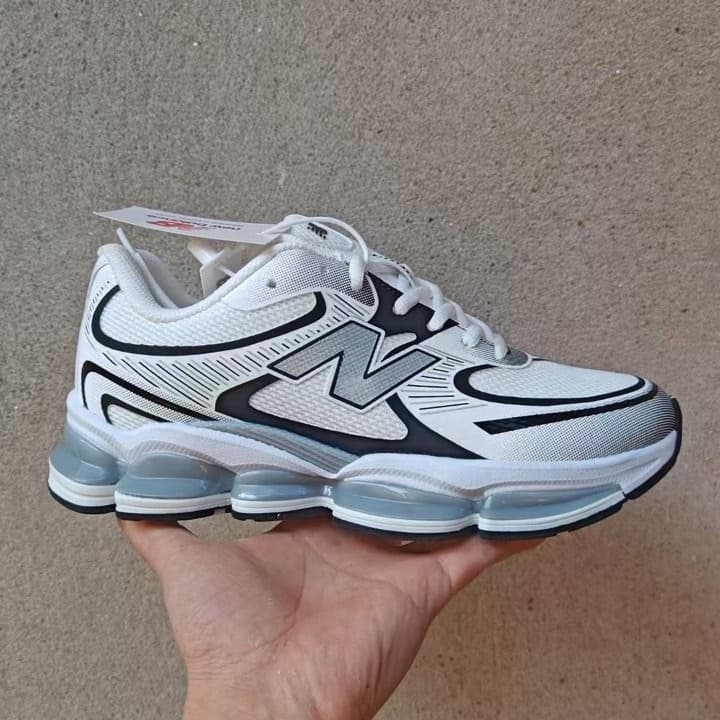 New Balance NB 2000 Chaussures de course décontractées, tendance, confortables et souples, à tige basse, pour hommes et femmes