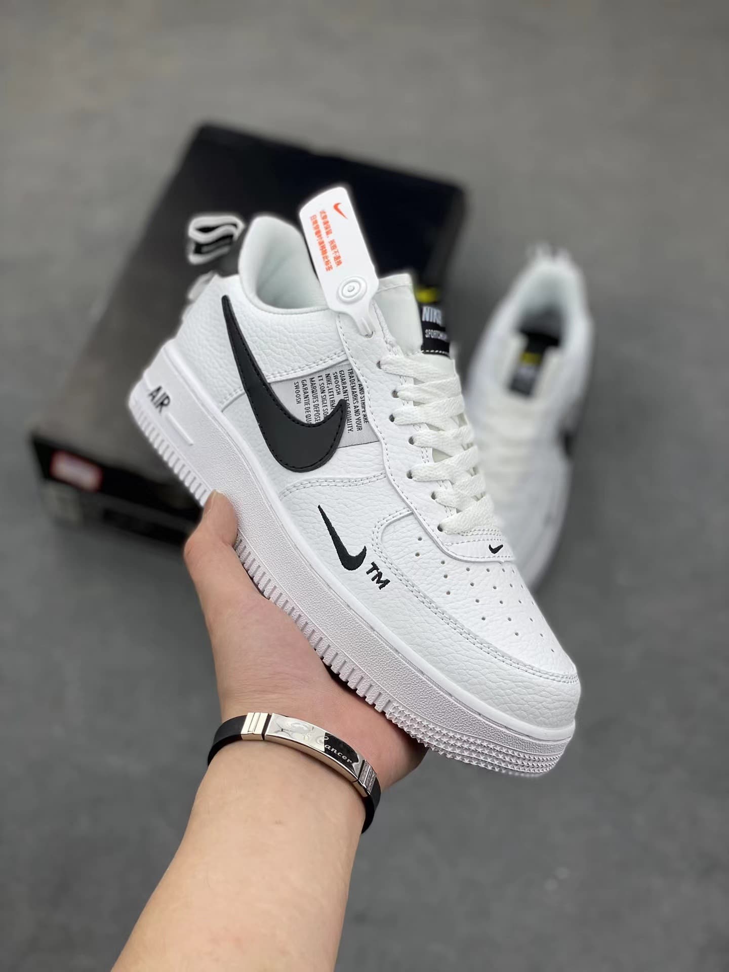 Chaussures décontractées polyvalentes Air New 1 Low respirantes noires et blanches pour couple