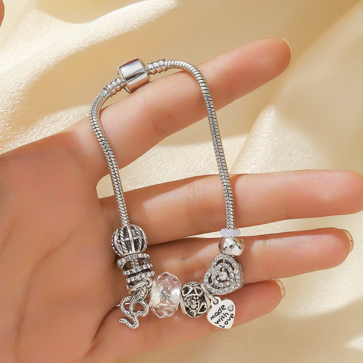 Unisex Jewelry Fashion Personality Beaded Bracelet Cobra Hollow Versatile Simple Bracelet