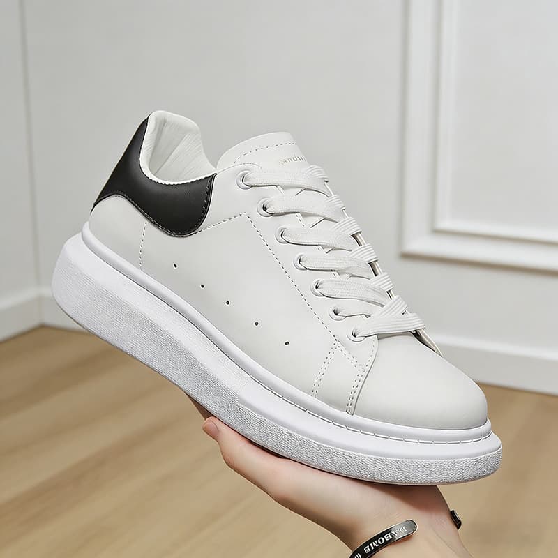 New Sneakers For Men Spring Height-Increasing Sports Board Trendy Versatile Thick-Soled Casual Men's White Couple Shoes