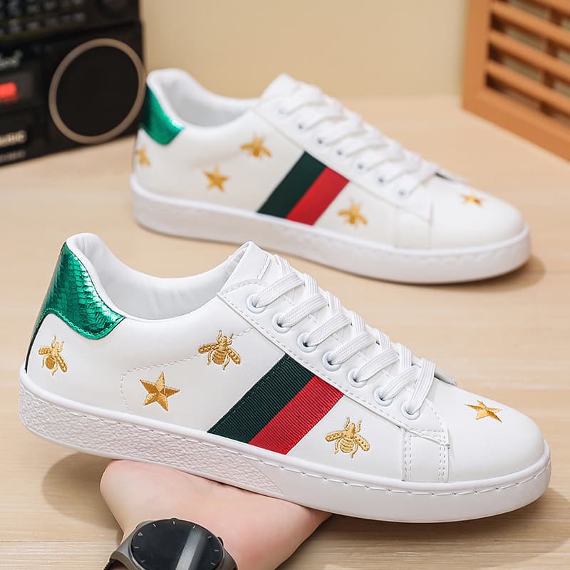 Men's Casual Microfiber Leather Shoes Stylish Trendy White Sneakers For Young Nightclub Wear