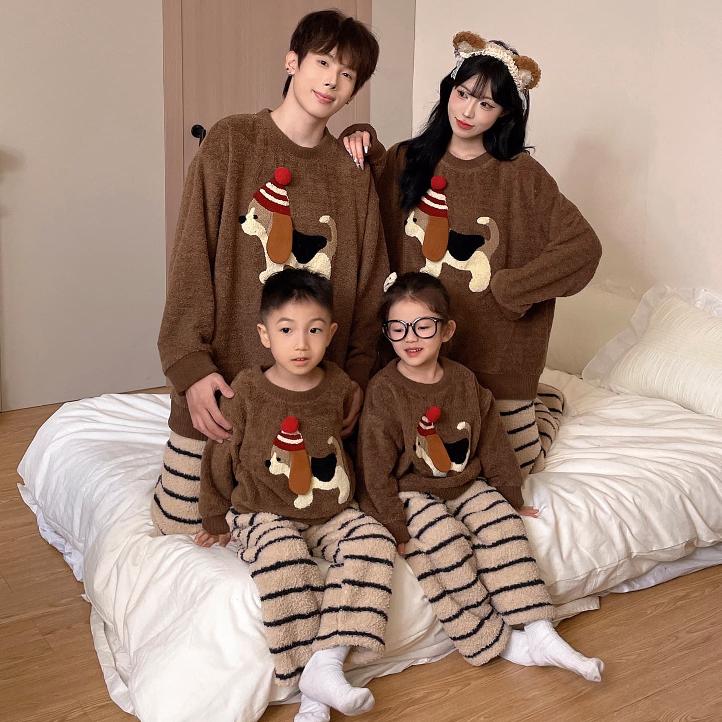 Family Matching Winter Pajama Set - Cozy Polar Fleece With Embroidered Puppy Design, Christmas-Themed Sleepwear For Adults & Kids (S-XXXL, Child 8-16)