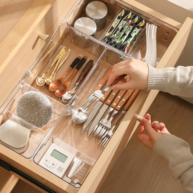 Transparent drawer with expandable storage partition organizing box, kitchen utensil classification storage, cosmetics