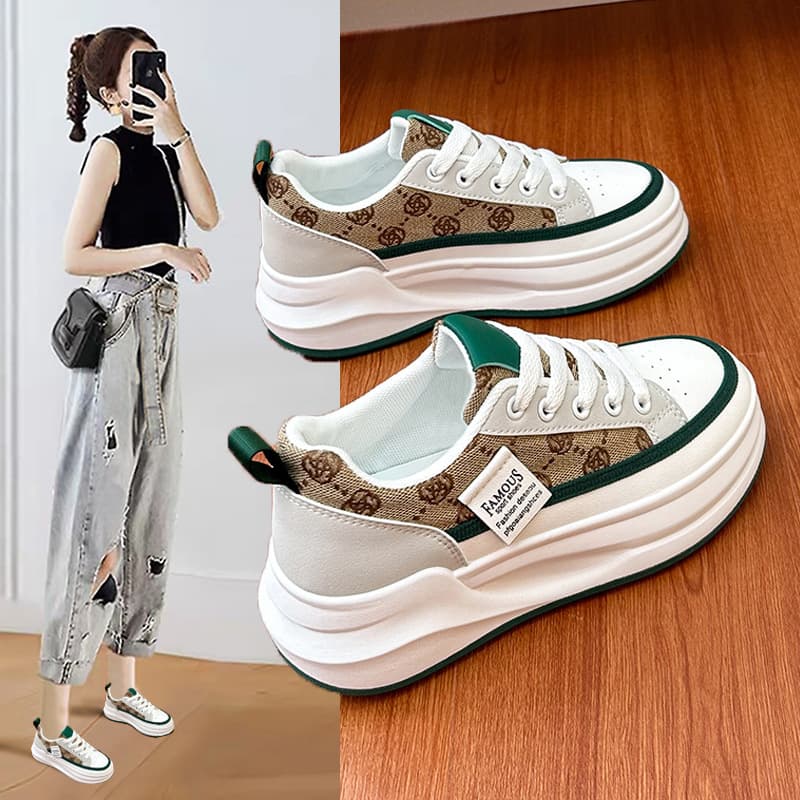 New Thick-Soled Casual Sports Mesh Breathable White Shoes Women 2026 Thin Lace-Up Women's Sneakers