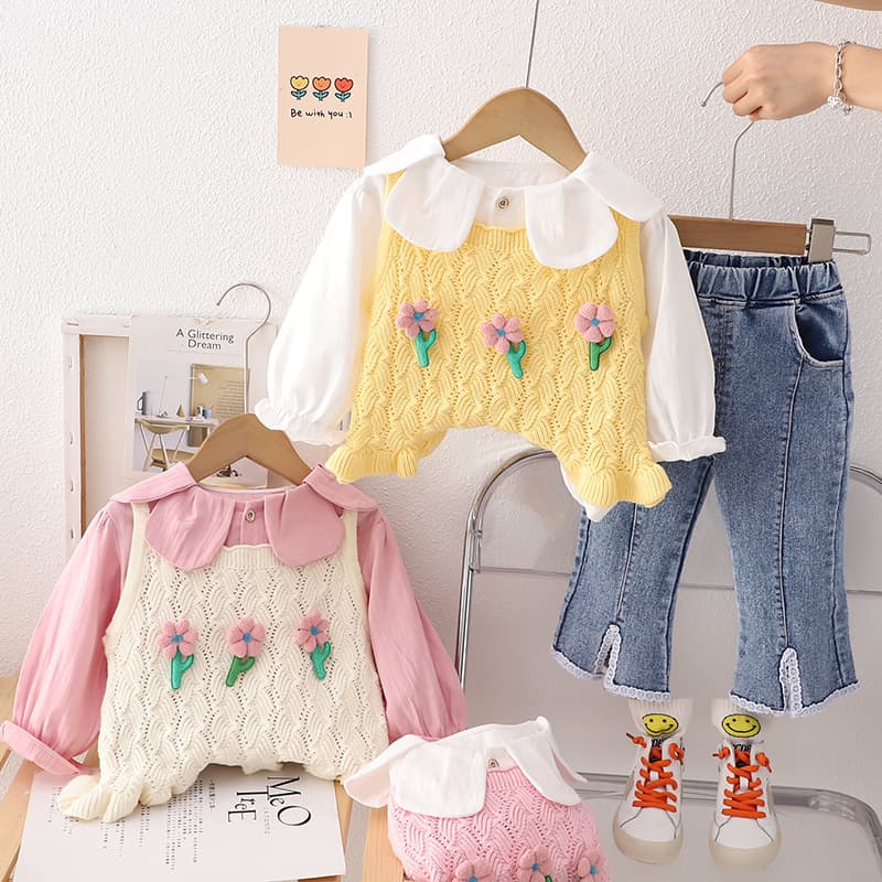 Girls' Vest Spring Autumn Knitted Sweater Three Piece Fashionable 2024 New Girls and Children's Set Cute