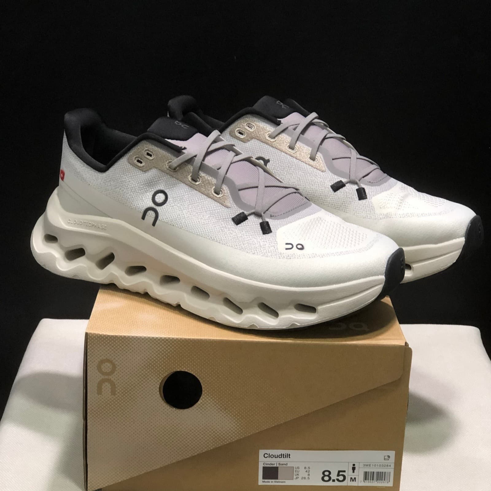 Nouveauté en matière de commerce transfrontalier : chaussures de sport Cloudtilt pour couples (hommes et femmes), légères et amortissantes.
