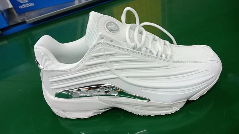Chaussures de sport pour hommes Big Eyes Chaussures de course basses Chaussures de basket-ball antidérapantes