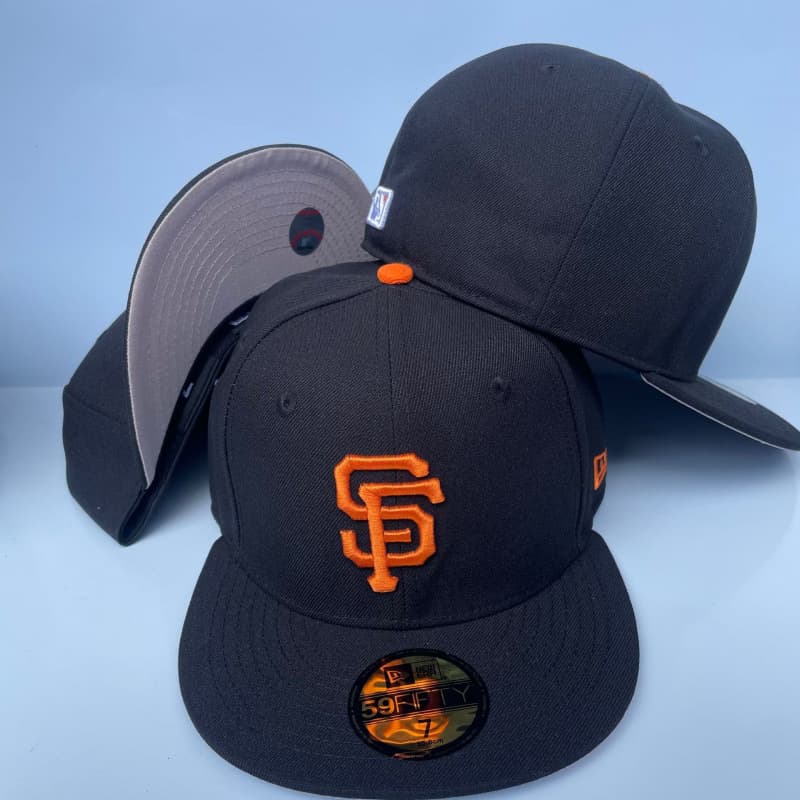 Casquette fermée de baseball brodée de haute qualité, style classique transfrontalier, de la Ligue sportive américaine, avec visière plate.