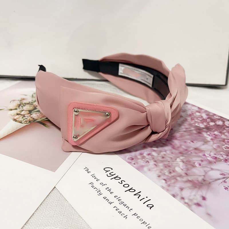 Bandeau en éponge rose à nœud haut, accessoire de cheveux simple et mignon, collection printemps/été 2026.