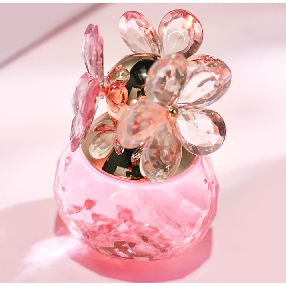 New Perfume, Happy Floral Fragrance, Ladies' Perfume, Natural and Fresh, Floral Fragrance, Light Fragrance, Long-lasting, Star Fragrance