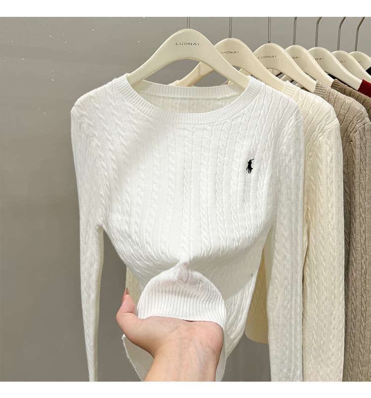 Haut ample en maille brodée pour femme, collection automne-hiver, pull blanc chic à manches longues en maille torsadée.