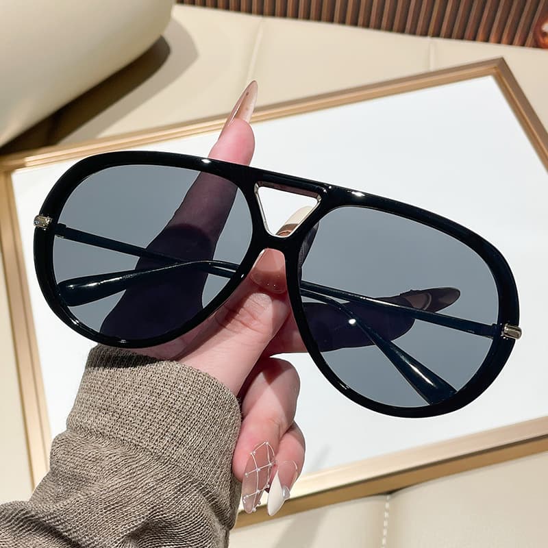 European And American Large Frame Toad New Retro Ins Street Internet Celebrity Same Style Concave Shape Sunglasses