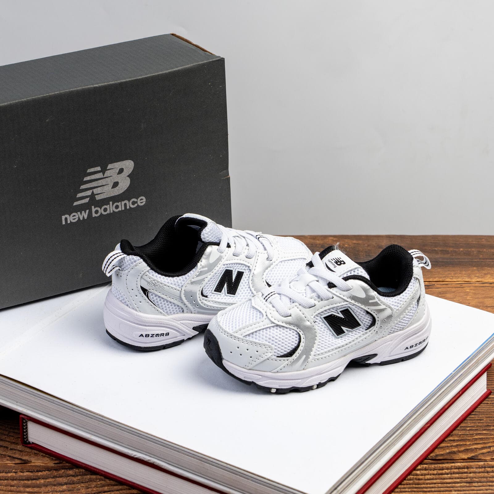 Baskets décontractées pour enfants Nw Balance 530, chaussures élégantes en maille respirante, baskets légères et antidérapantes pour garçons