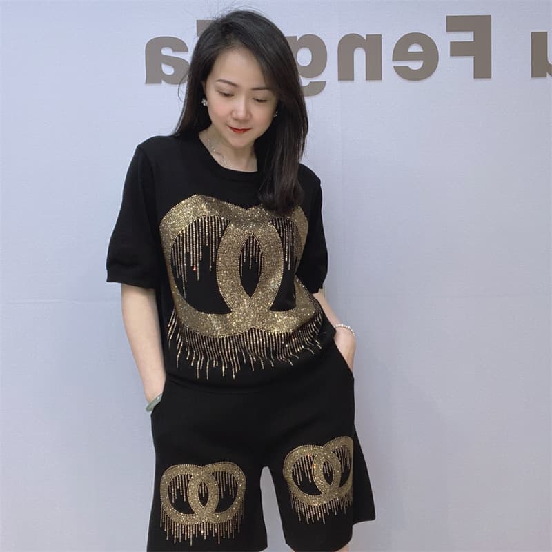 Women's Casual Short-sleeved Shorts Knitted Suit Trendy T-shirt Shorts T-shirt Two-piece Set Summer Women's Short-sleeved Suit