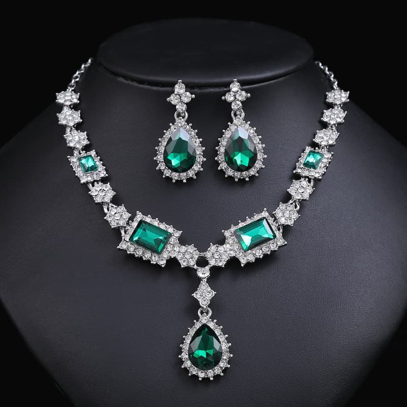 European And American Fashion Temperament Artificial Gemstone Necklace Earring Set