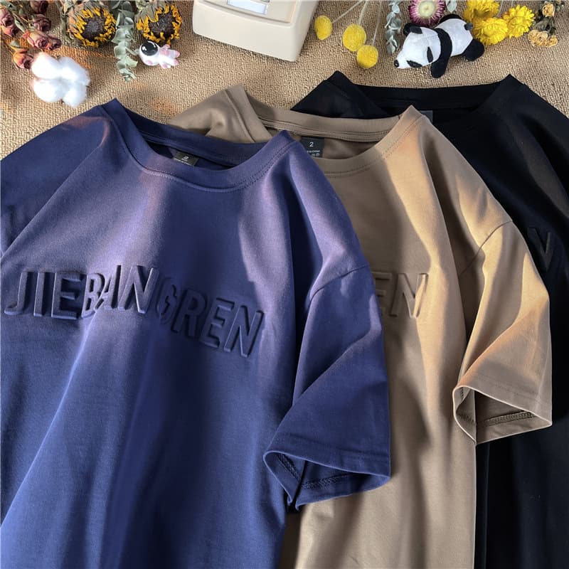 Man's clothing Heavy round neck short sleeve T-shirt men's fashion brand embossed letter three-dimensional design sense half sleeve men's base top