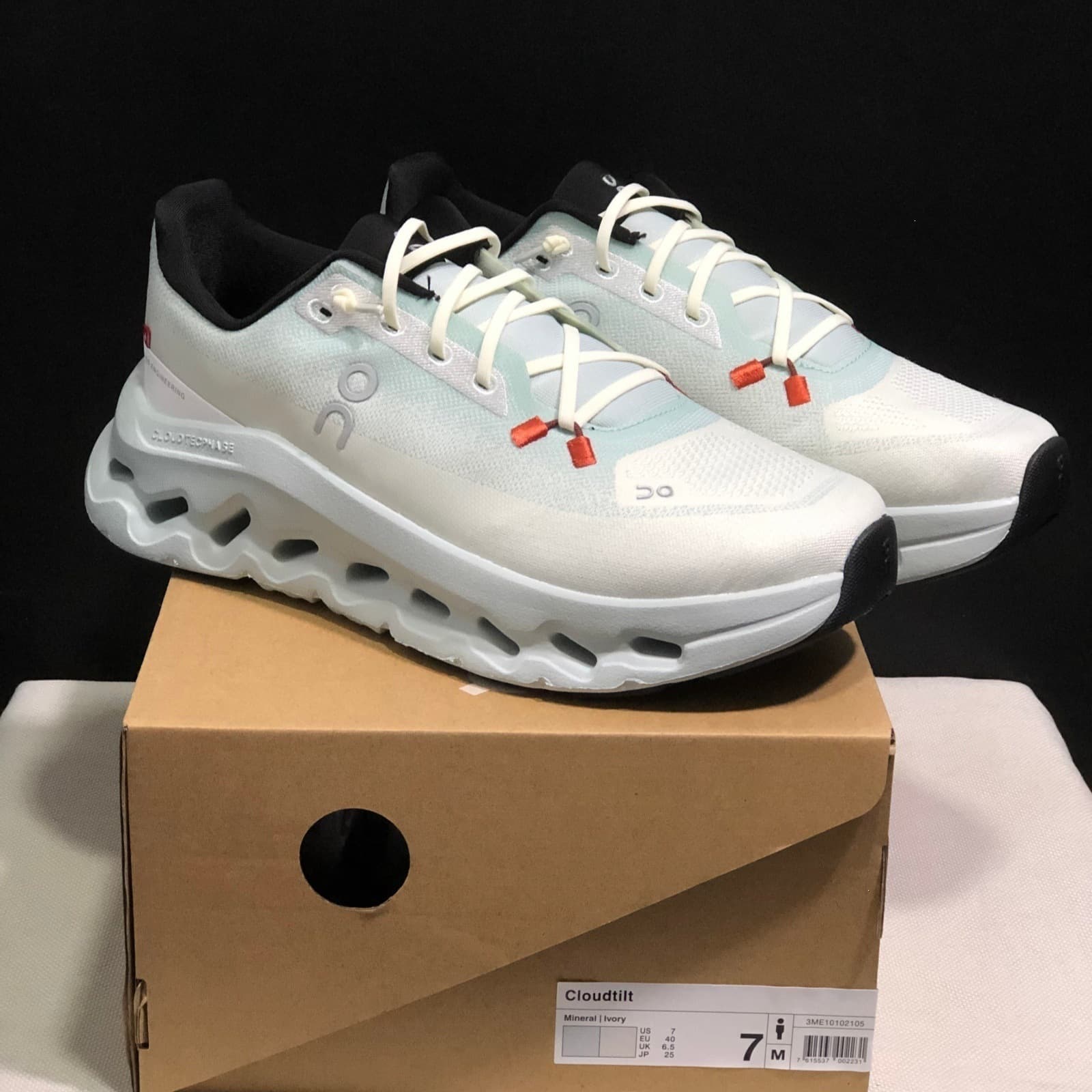 Nouveauté en matière de commerce transfrontalier : chaussures de sport Cloudtilt pour couples (hommes et femmes), légères et amortissantes.