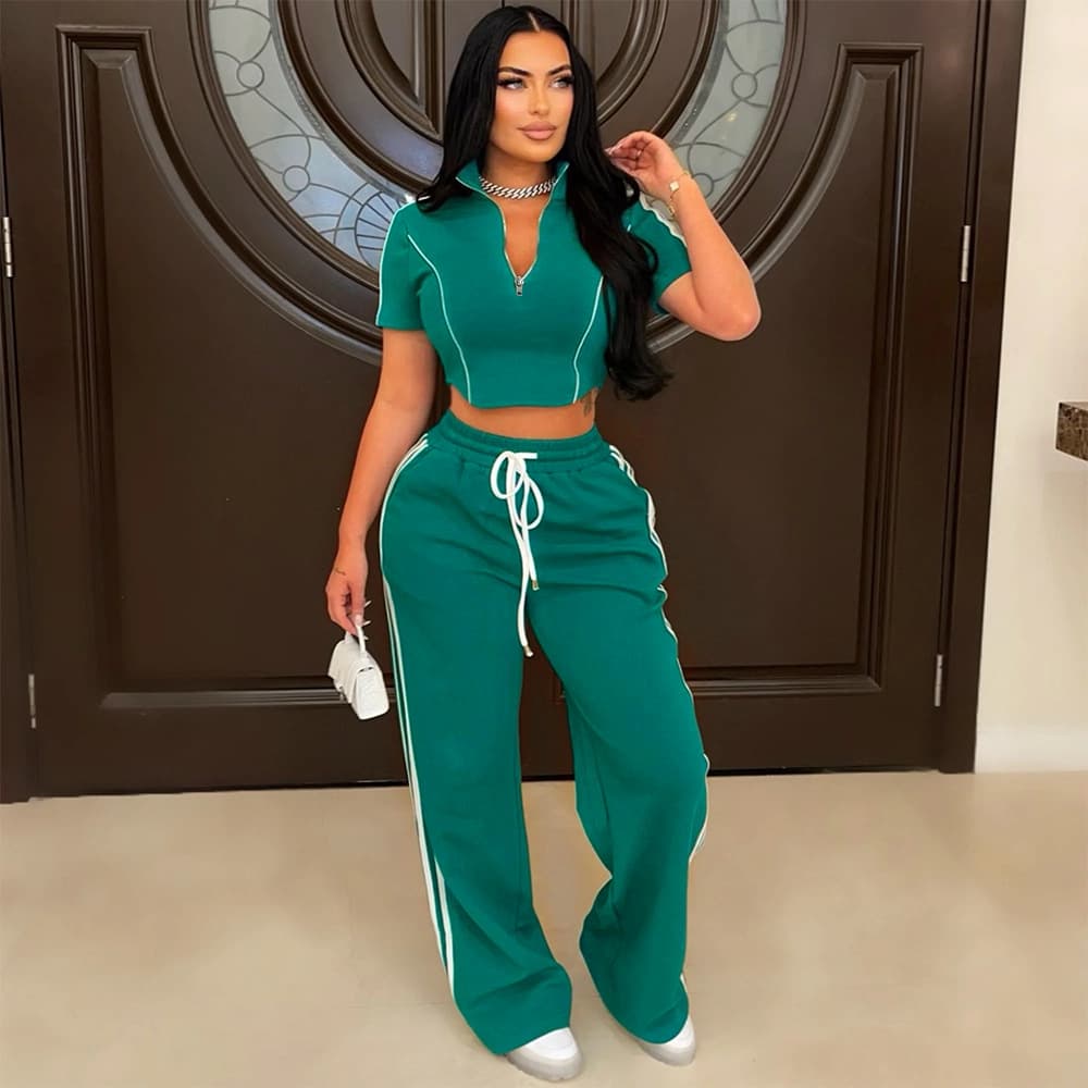 Fashion Casual Two Piece Suit For Women With Zipper Short Sleeved Short Top And Loose Trousers