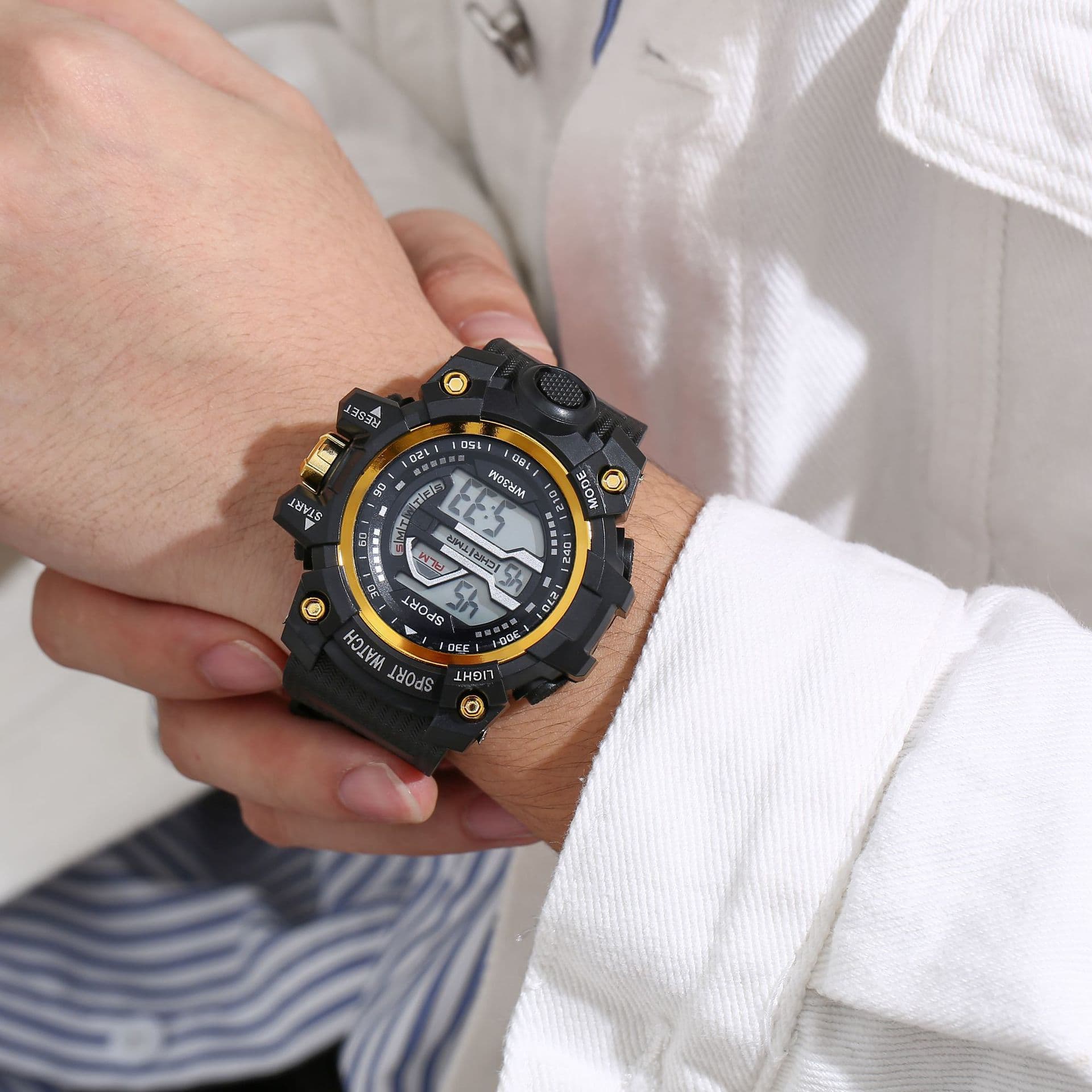 Men's Watches Simple Sports For Boys And Girls In Fashion Watches, Alarm Clock Watches For Teenagers And High School Students