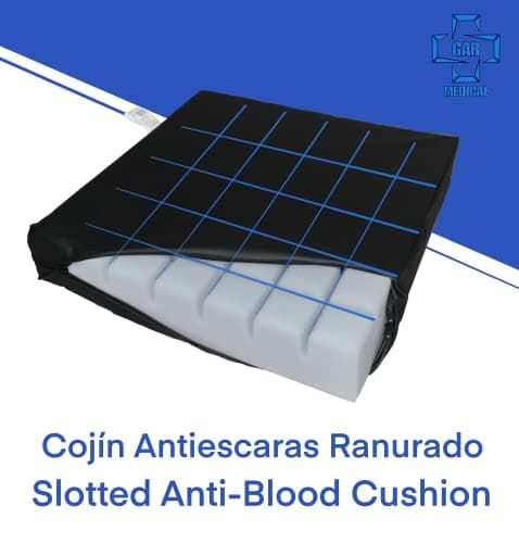 Gar Medical Coussin Anti-escarres à Fentes, Coussin pour Fauteuil Roulant, Coussin Orthopédique pour Coccyx et Lombaire, Housse imperméable et Respirante, Rembourrage en Mousse HR Comfort.
