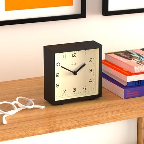 JONES CLOCKS Horloge de Bureau Disco » – Design carré élégant en Noir, élégant et Facile à Lire pour Une étagère, Une Table, Une cheminée ou Un Chevet