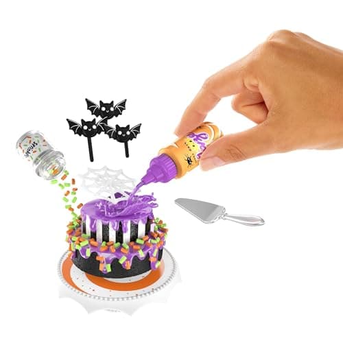MGA's Miniverse Make It Mini Food Halloween Series 2 - Mini Diner à Collectionner, Emballage Opaque, Réplique DIY en Résine, Collectionneurs à Partir de 8 Ans, Non Comestible
