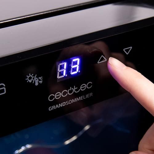 Cecotec Cave a vin Bolero GrandSommelier 1250 CoolCrystal. Cave à vin 12 Bouteilles avec refroidissement thermoélectrique et lumière LED à l'intérieur pour une meilleure conservation.