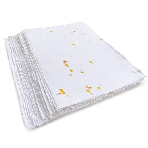 Wanderings Papier Blanc Fait À La Main Avec De Vrais Pétales De Fleurs – 21 X 15 cm – Format A5, Paquet De 50 – Papier À Feuilles Mobiles Mixtes Pour Aquarelle, Écrivains – Épaisseur 150 GSM
