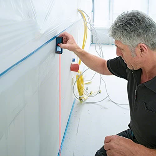 Bosch Professional télémètre laser GLM 40 (avec fonction mémoire, portée : 0,15 – 40 m ; contenu du carton : télémètre laser Bosch GLM 40, 2 piles 1,5 V, housse de protection)