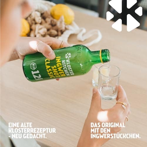 Kloster Kitchen Lot de 14 shots de gingembre bio - 1SHOT - 14 x 30 ml - Avec véritables morceaux de gingembre - Végétalien dans une bouteille en verre à emporter - Doux et épicé - Sans additifs et