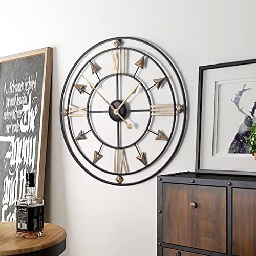 Yumyolk Horloge Murale Ronde, 60 cm, Silencieuse, Fonctionnement à Piles, Lunette Noire, Aiguilles Or, Chiffres Romains Or