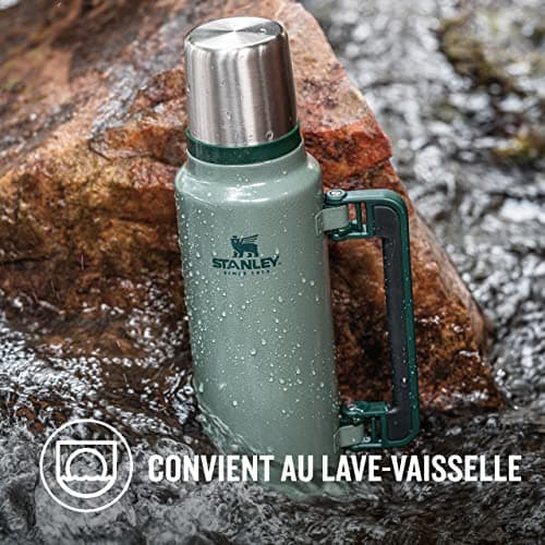 Stanley Classic Legendary Thermos 1.9L - Maintient la Température 45h (Chaud/Froid) - Bouteille Isotherme - Sans BPA - Gourde Isotherme en Acier Inoxydable - Gourde Inox - Hammertone Green